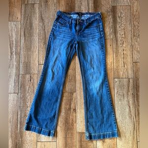 Women’s size 4 Ana jeans